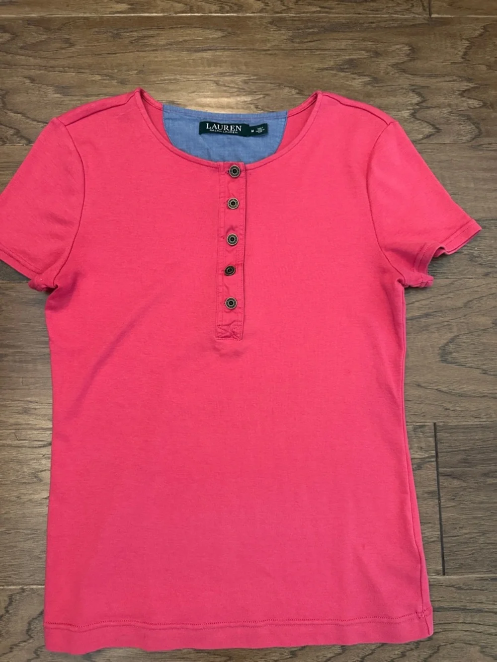 Lauren Ralph Lauren Women’s M Short Sleeve Coral Pink colorway Henley Shirt